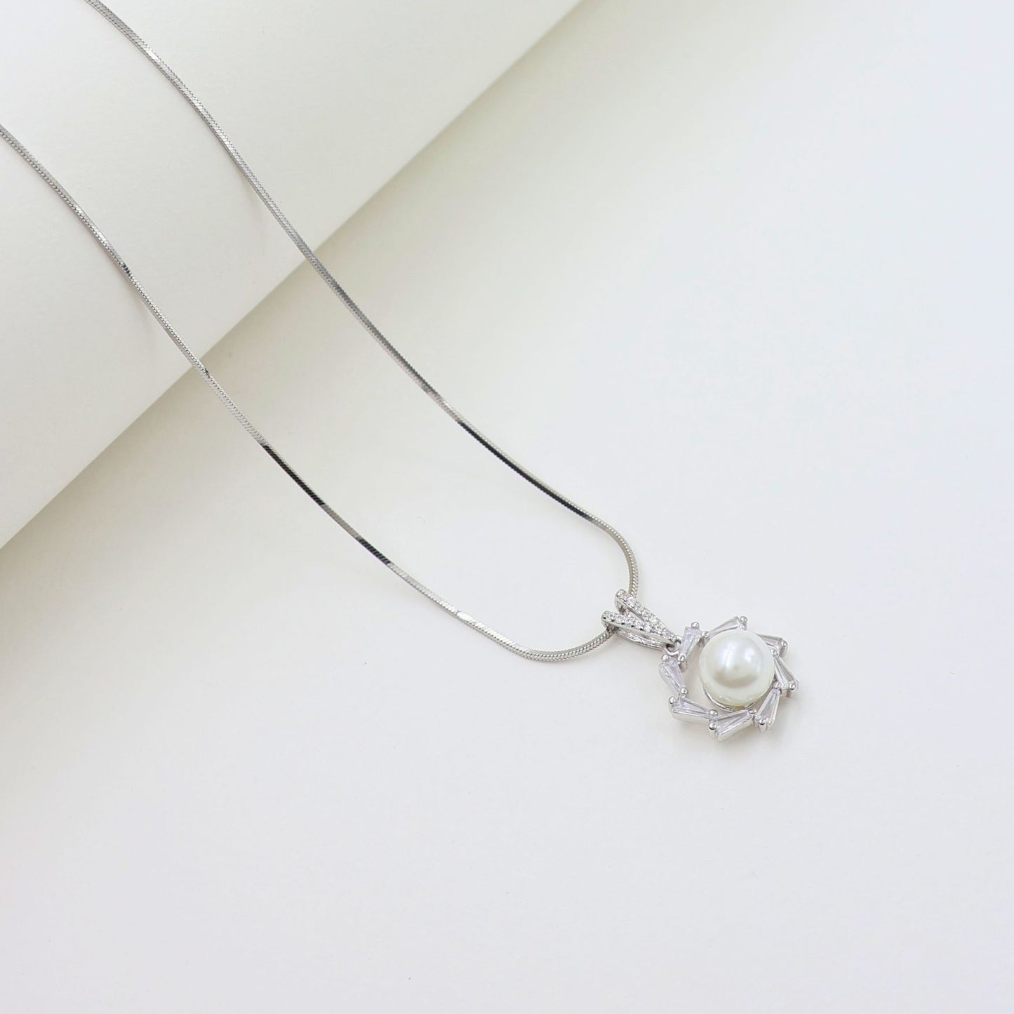 925 Silver Pearl Set With Link