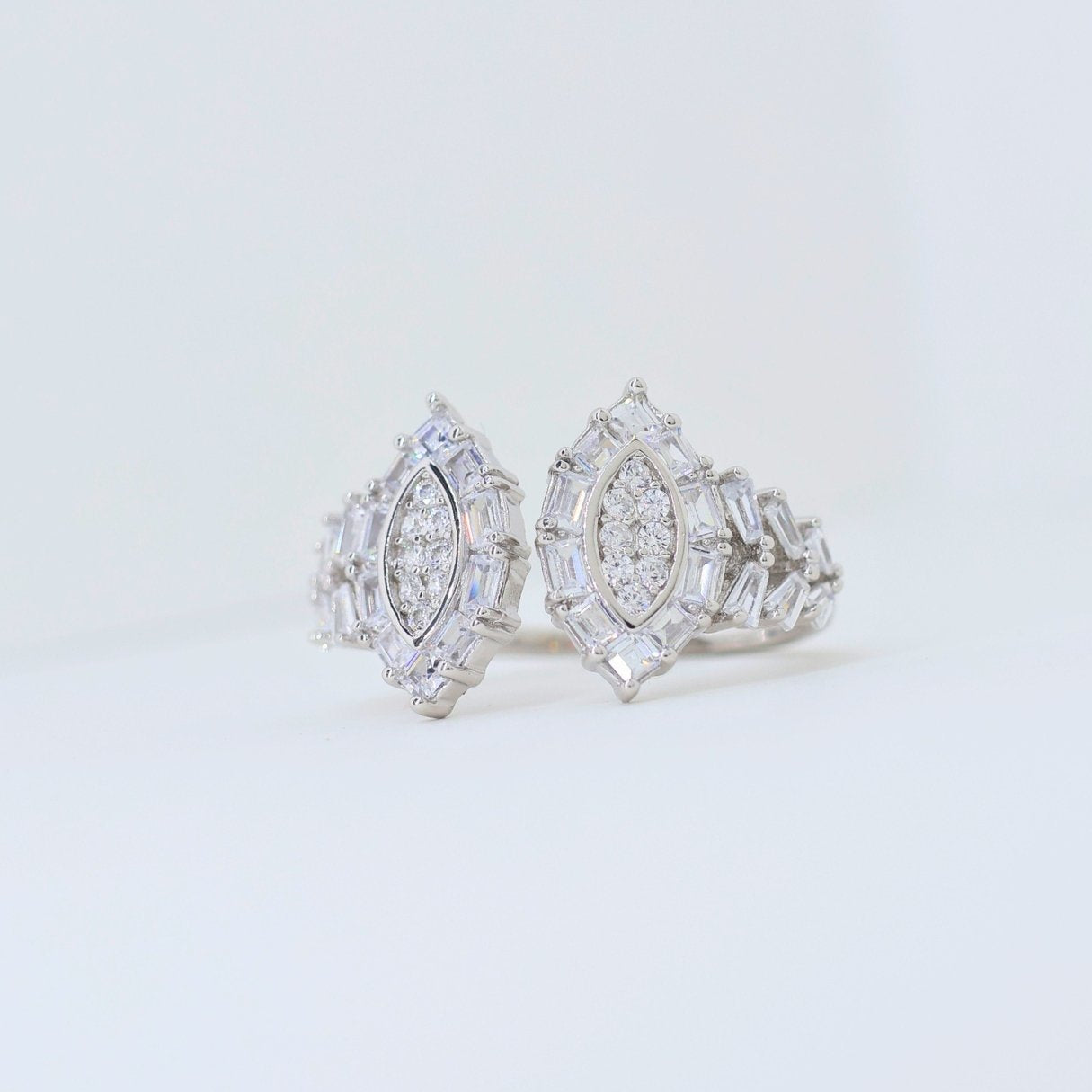 Sizzling Glittering silver ring (Adjustable ring)925