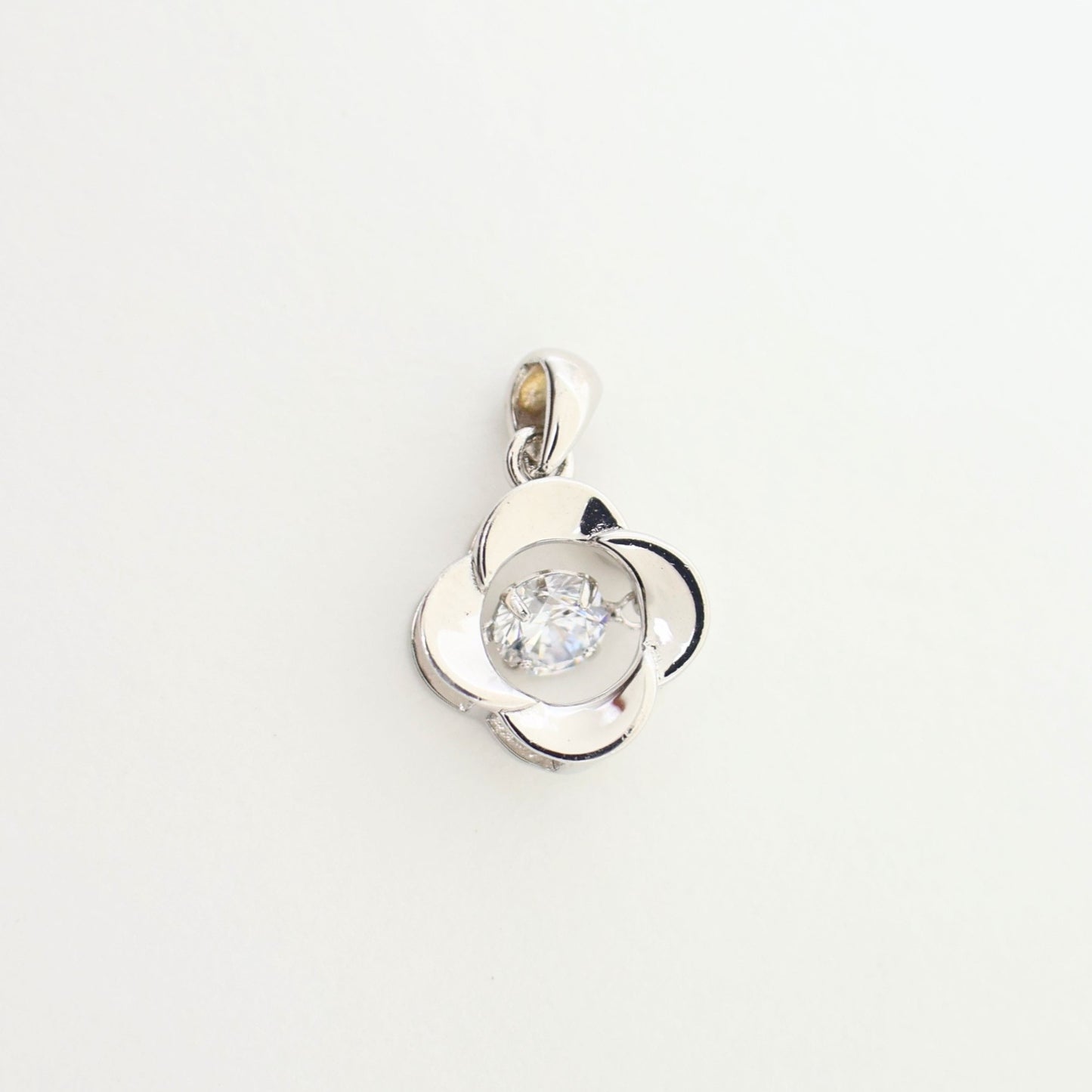925 Sterling Silver Fancy Pendant