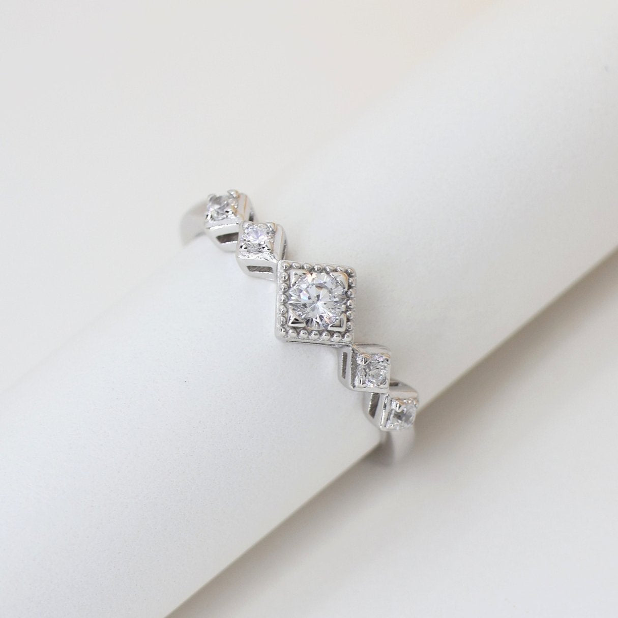 Twinkling Fancy Silver Ring (adjustable ring)925