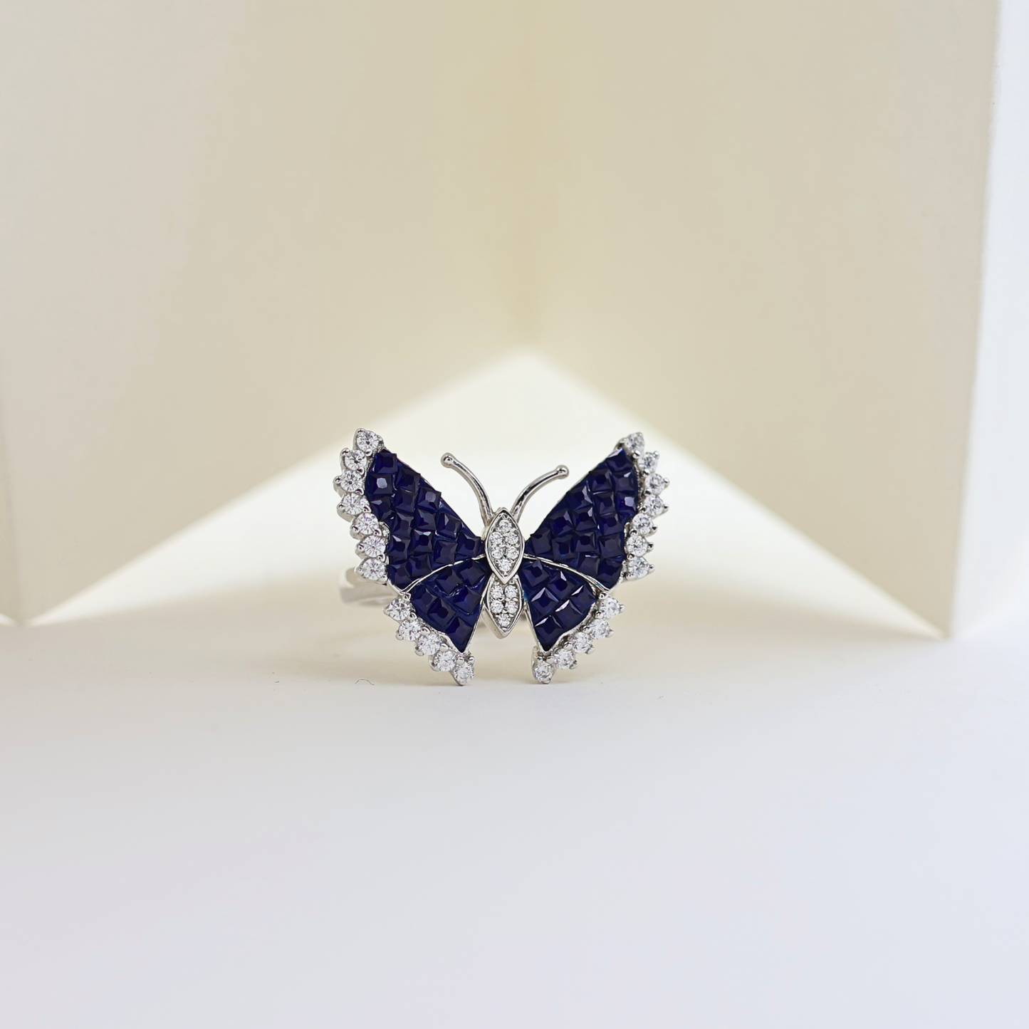 Butterfly Allure Fancy Ring (Adjustable Ring)925
