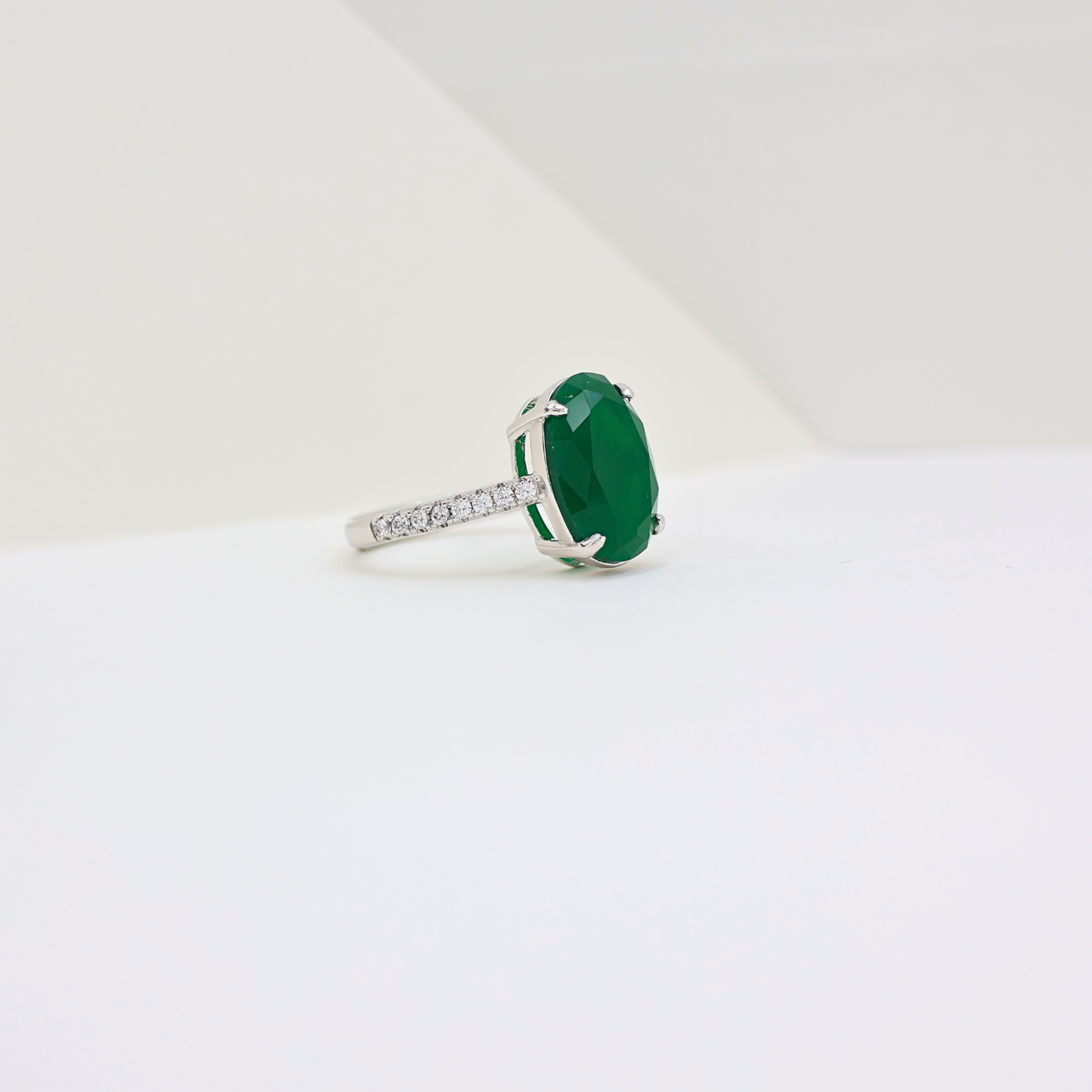 Elite chunky solitaire ring(adjustable ring)925