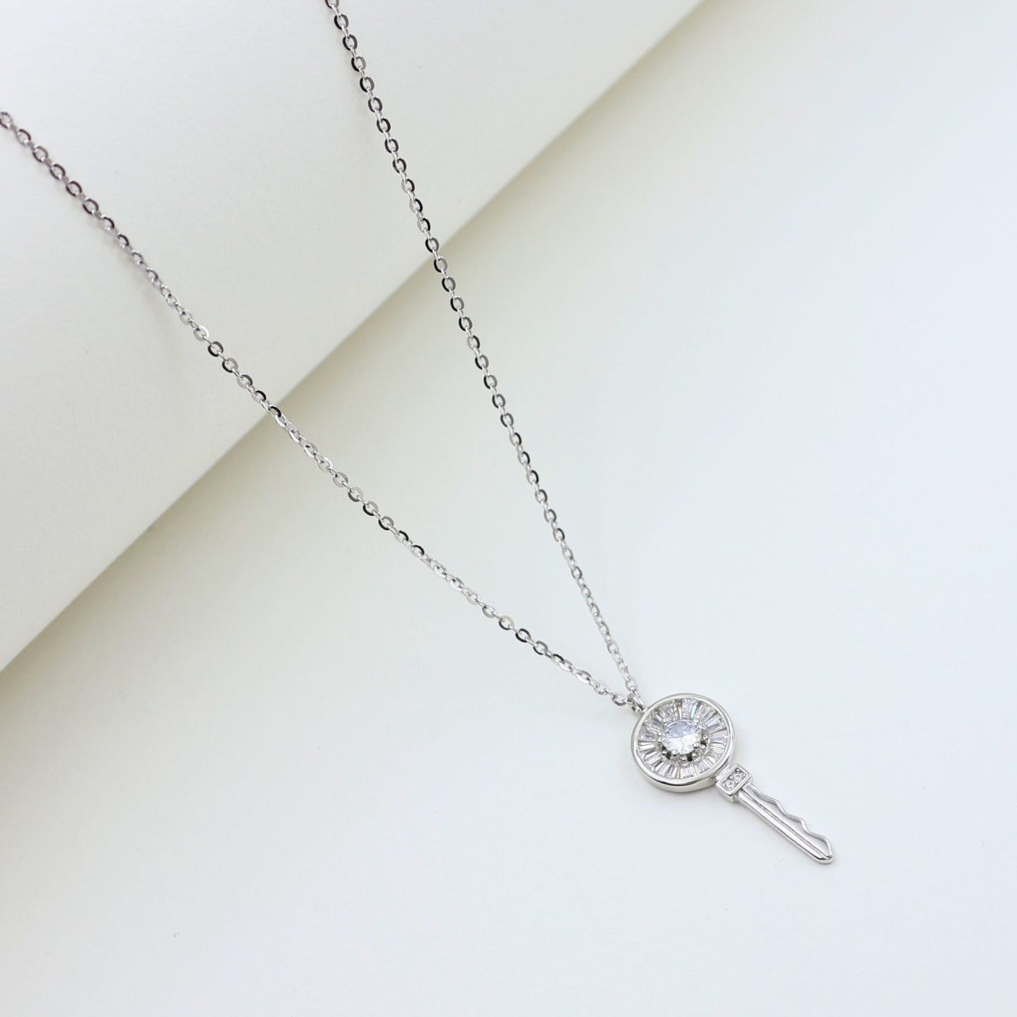 Ladies Fancy Silver Chain 925