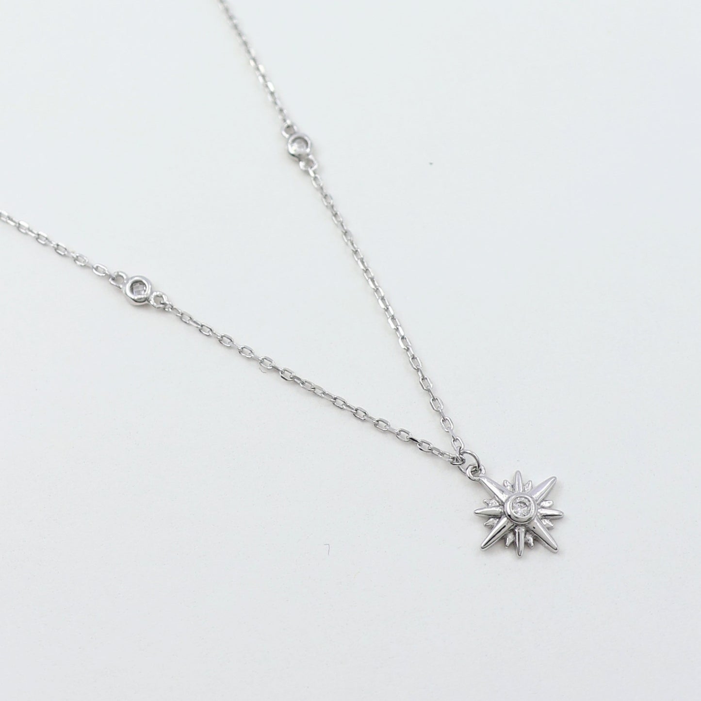 Silver Allure Chunky women neck wear 925