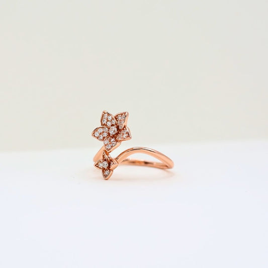 Flower design Ring Rosegold finishing (adjustable ring)925