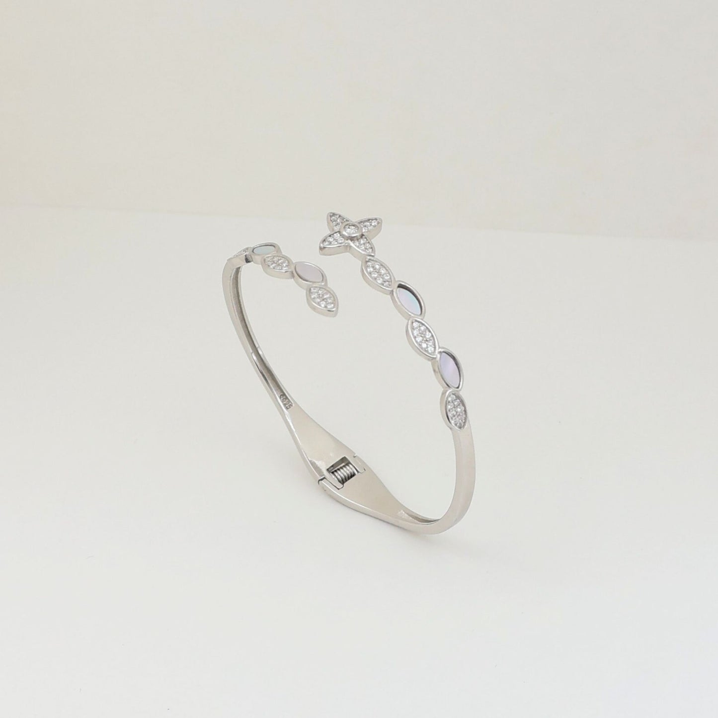 Solitaire 925 Silver Kada