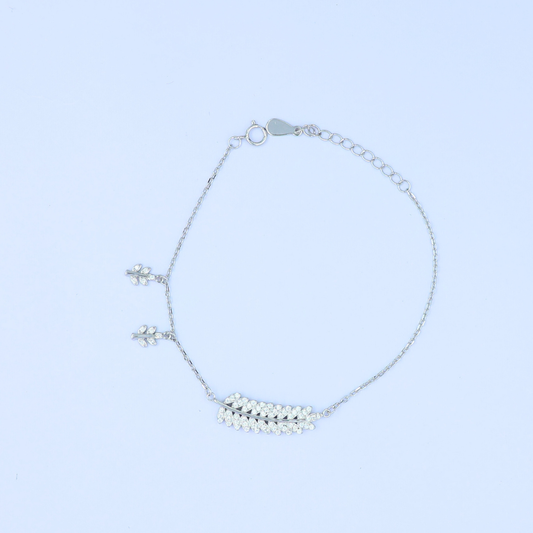 Silver Leaf Centerpiece  Bracelet 925